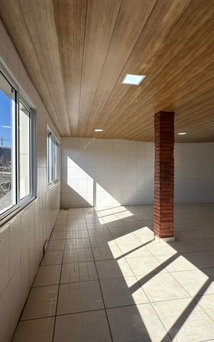 Casa à venda com 308m², 3 quartos e 2 vagas Casa à venda com 308m², 3 quartos e 2 vagasChurrasqueira