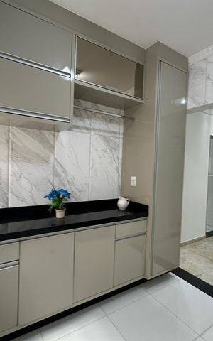 Casa à venda com 308m², 3 quartos e 2 vagas Casa à venda com 308m², 3 quartos e 2 vagasÁrea de Serviço