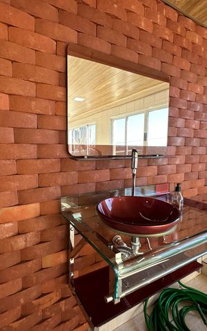 Casa à venda com 308m², 3 quartos e 2 vagas Casa à venda com 308m², 3 quartos e 2 vagasBanheiro 2