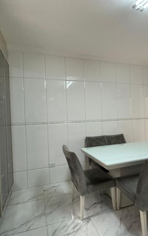 Casa à venda com 308m², 3 quartos e 2 vagas Casa à venda com 308m², 3 quartos e 2 vagasCozinha