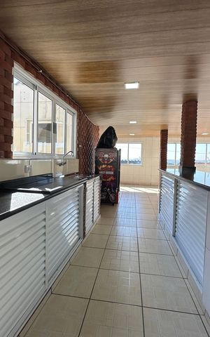 Casa à venda com 308m², 3 quartos e 2 vagas Casa à venda com 308m², 3 quartos e 2 vagasChurrasqueira
