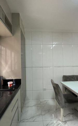 Casa à venda com 308m², 3 quartos e 2 vagas Casa à venda com 308m², 3 quartos e 2 vagasCozinha