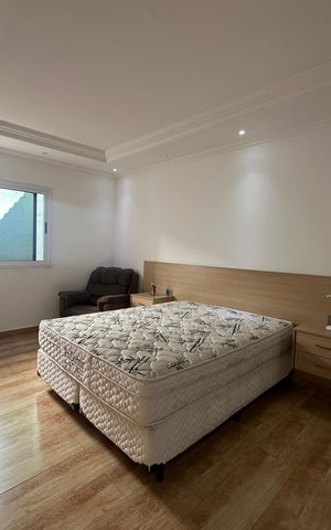 Casa à venda com 308m², 3 quartos e 2 vagas Casa à venda com 308m², 3 quartos e 2 vagasSuíte 1