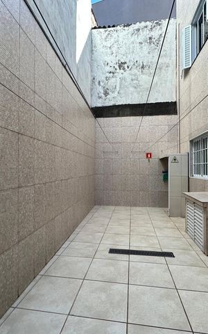 Casa à venda com 308m², 3 quartos e 2 vagas Casa à venda com 308m², 3 quartos e 2 vagasQuintal