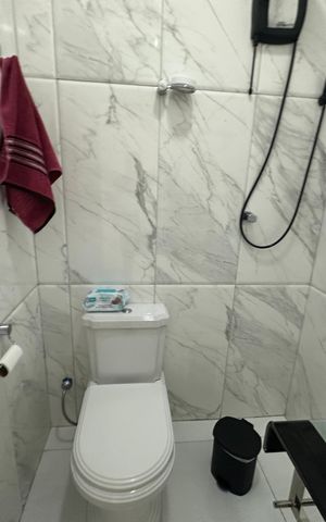 Casa à venda com 308m², 3 quartos e 2 vagas Casa à venda com 308m², 3 quartos e 2 vagasBanheiro 1