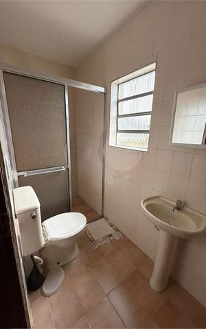 Casa à venda com 142m², 3 quartos e 2 vagas