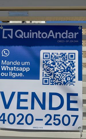 Casa à venda com 300m², 3 quartos e 6 vagas Casa à venda com 300m², 3 quartos e 6 vagasPlaca aproximada