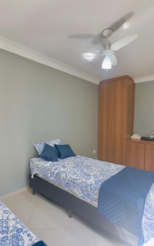 Casa à venda com 300m², 3 quartos e 6 vagas Casa à venda com 300m², 3 quartos e 6 vagasQuarto 3