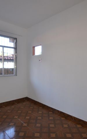 Casa para alugar com 200m², 2 quartos e 2 vagasQuarto 1