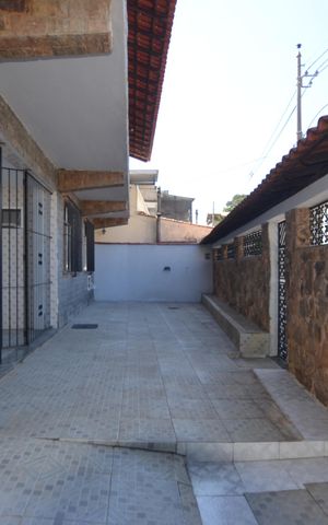 Casa para alugar com 200m², 2 quartos e 2 vagasÁrea Aberta