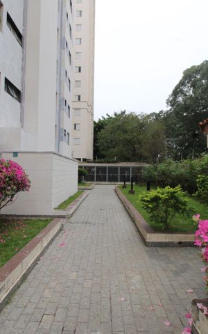 Apartamento à venda com 46m², 2 quartos e 1 vagaÁrea comum