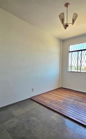 Apartamento à venda com 70m², 3 quartos e 1 vaga Apartamento à venda com 70m², 3 quartos e 1 vagaSala