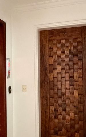 Apartamento para alugar com 128m², 3 quartos e 1 vagaHall de entrada