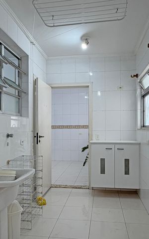 Apartamento para alugar com 128m², 3 quartos e 1 vagaÁrea de Serviço
