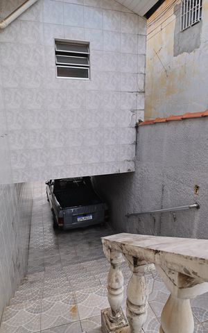 Casa para alugar com 199m², 3 quartos e 2 vagasEntrada