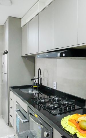 Apartamento à venda com 50m², 2 quartos e 1 vagaCozinha e área de serviço