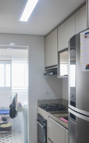 Apartamento à venda com 57m², 2 quartos e 2 vagasCozinha e Área de Serviço