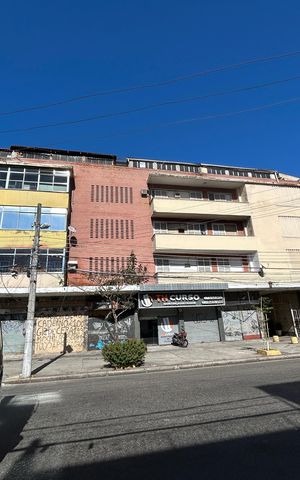 Apartamento para alugar com 144m², 4 quartos e 1 vagaFachada