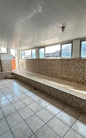 Apartamento para alugar com 144m², 3 quartos e 1 vagaÁrea comum