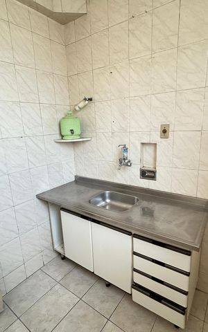 Apartamento para alugar com 144m², 3 quartos e 1 vagaCozinha