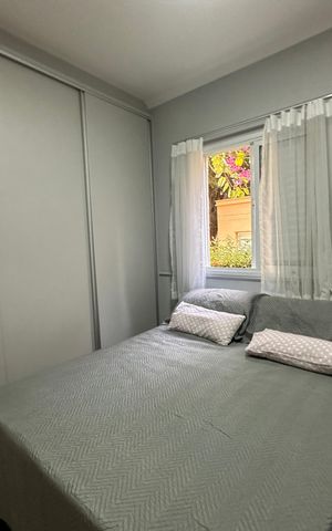 Apartamento à venda com 75m², 3 quartos e 2 vagasSuíte