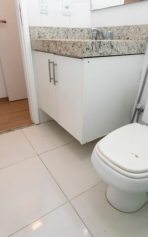 Casa de condomínio para alugar com 180m², 3 quartos e 4 vagas