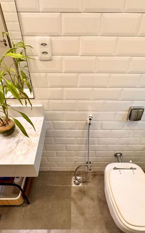 Apartamento para alugar com 148m², 3 quartos e 1 vaga