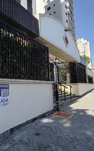 Apartamento para alugar com 74m², 3 quartos e 1 vagaFachada
