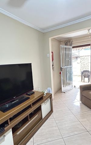 Casa para alugar com 88m², 2 quartos e 1 vagaSala