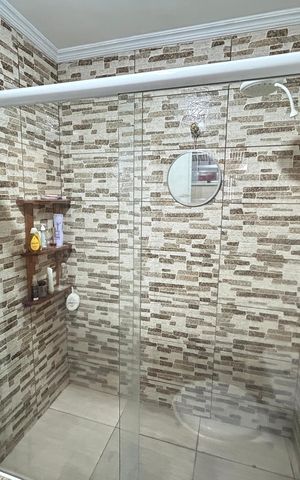 Casa para alugar com 88m², 2 quartos e 1 vagaBanheiro