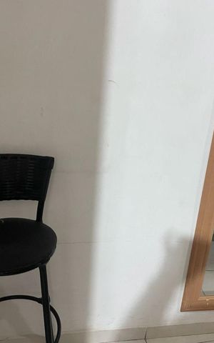 Casa à venda com 78m², 2 quartos e 2 vagas Casa à venda com 78m², 2 quartos e 2 vagasSala