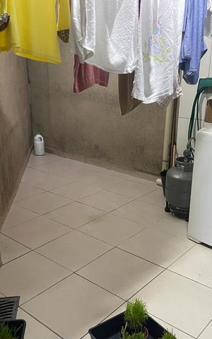 Casa à venda com 78m², 2 quartos e 2 vagas Casa à venda com 78m², 2 quartos e 2 vagasÁrea de serviço