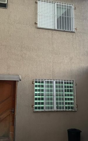 Casa à venda com 78m², 2 quartos e 2 vagas Casa à venda com 78m², 2 quartos e 2 vagasÁrea externa