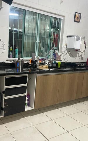 Casa à venda com 78m², 2 quartos e 2 vagas Casa à venda com 78m², 2 quartos e 2 vagasCozinha