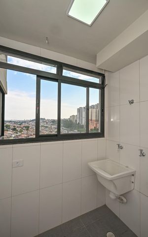 Apartamento para alugar com 68m², 3 quartos e 1 vagaÁrea de Serviço 