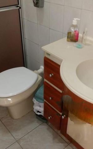 Casa à venda com 105m², 4 quartos e 1 vaga
