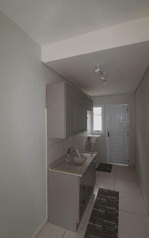 Casa de condomínio à venda com 42m², 2 quartos e 1 vaga Casa de condomínio à venda com 42m², 2 quartos e 1 vagaCozinha/area de serviço