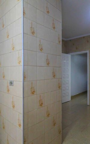 Casa à venda com 285m², 4 quartos e 2 vagas Casa à venda com 285m², 4 quartos e 2 vagasCozinha