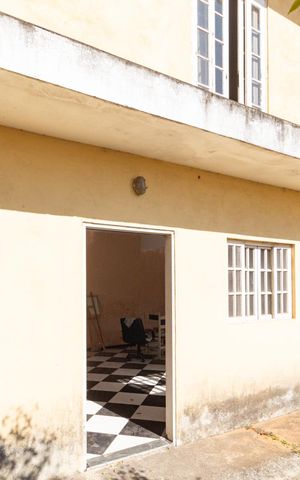 Casa à venda com 950m², 6 quartos e 8 vagas