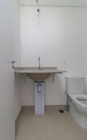 Apartamento à venda com 61m², 2 quartos e 1 vaga Apartamento à venda com 61m², 2 quartos e 1 vagaBanheiro 2