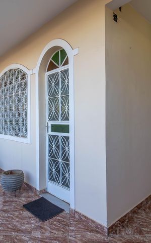 Casa à venda com 360m², 4 quartos e 2 vagasVaranda da Sala