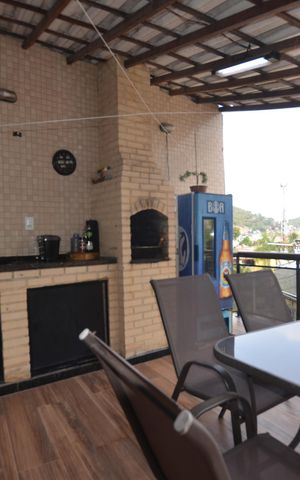 Casa à venda com 100m², 2 quartos e 2 vagasVaranda gourmet