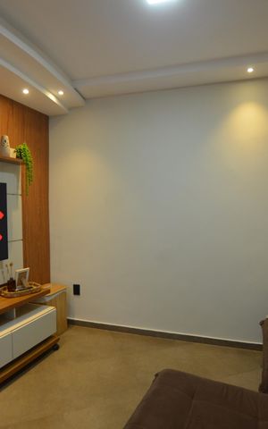 Casa à venda com 100m², 2 quartos e 2 vagasSala