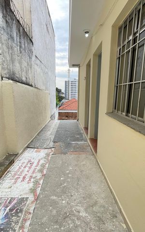Casa para alugar com 100m², 2 quartos e 2 vagasEntrada