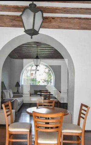 Apartamento à venda com 240m², 4 quartos e 2 vagas