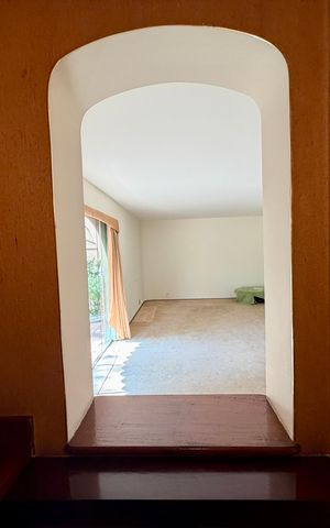 Apartamento à venda com 240m², 4 quartos e 2 vagas Apartamento à venda com 240m², 4 quartos e 2 vagasSala