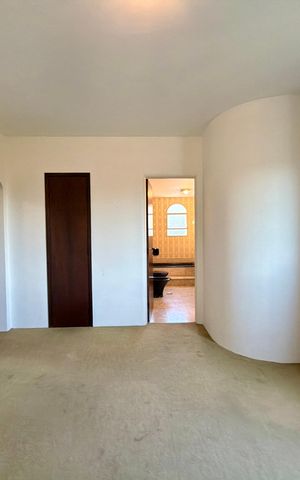 Apartamento à venda com 240m², 4 quartos e 2 vagas Apartamento à venda com 240m², 4 quartos e 2 vagasQuarto 5