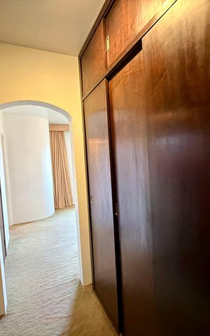 Apartamento à venda com 240m², 4 quartos e 2 vagas Apartamento à venda com 240m², 4 quartos e 2 vagasQuarto 5