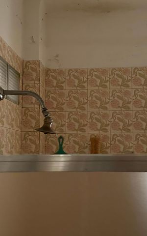 Apartamento à venda com 110m², 2 quartos e sem vaga Apartamento à venda com 110m², 2 quartos e sem vagaBanheiro social