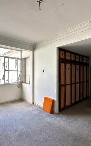 Apartamento à venda com 110m², 2 quartos e sem vaga Apartamento à venda com 110m², 2 quartos e sem vagaSala